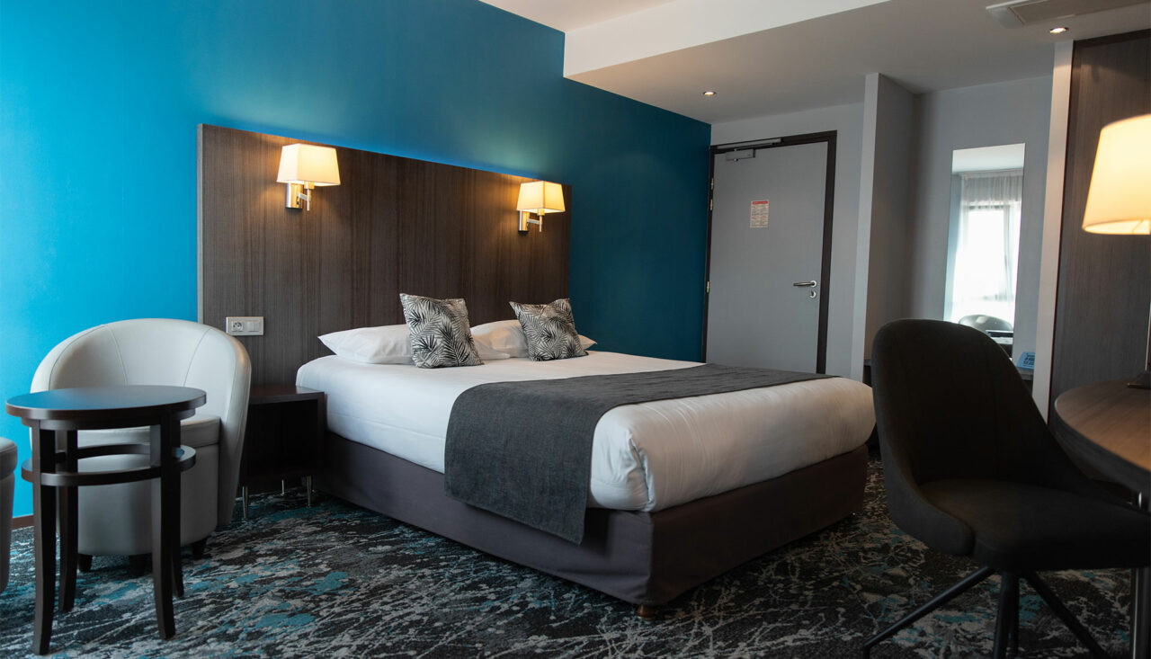 chambre--hotel-spa-victor-hugo-besancon-1920x1100-preminum-3